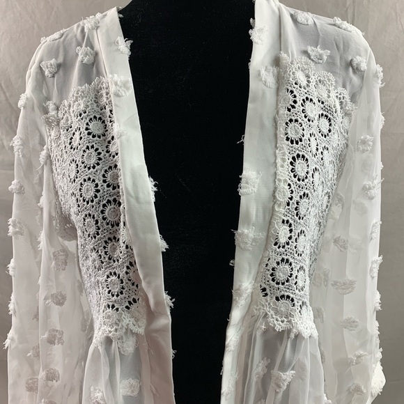 White Swiss Dot Open Front Asymmetrical Hem Shirt - Picture 10 of 12
